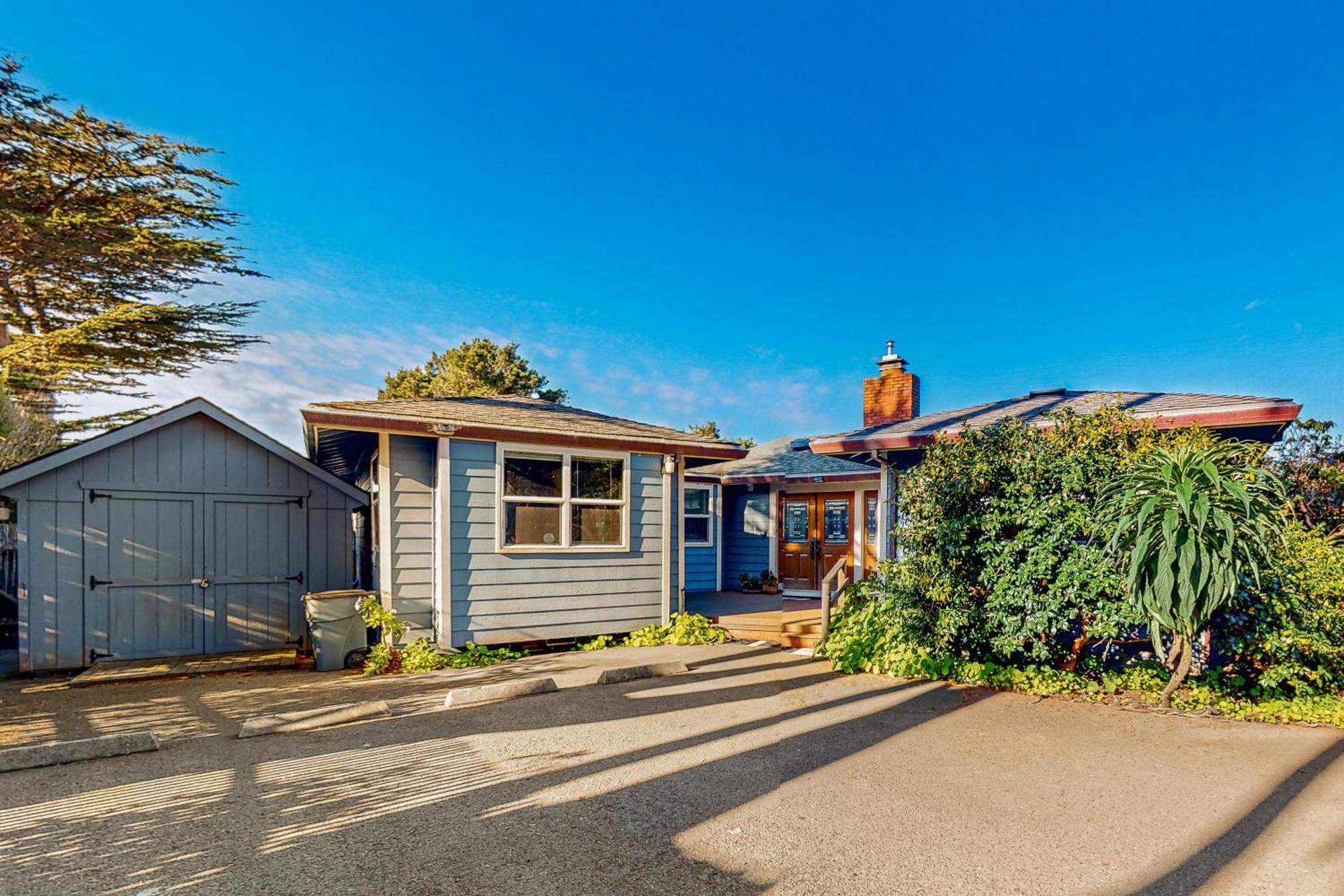 Headland Cove Retreat Villa Mendocino Room photo